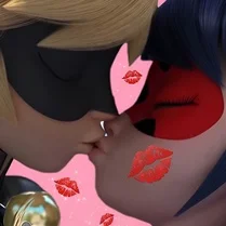 Play Ladybug: Sweet Kiss