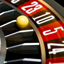 Play Roulette. Win everything. - Бесплатная математическая игра