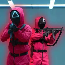 Play Squid Game: Riot! (3D shooter) - 無料の数学ゲーム